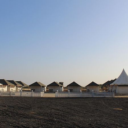 Hotel Nova Patgar Tents Bhuj Zewnętrze zdjęcie