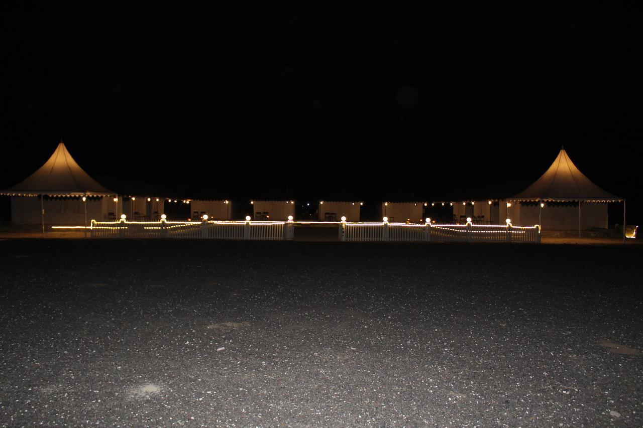 Hotel Nova Patgar Tents Bhuj Zewnętrze zdjęcie